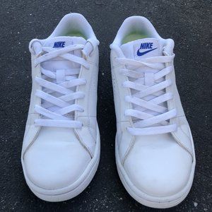 Women's Sneakers Nike Court Royale 2 Size 8